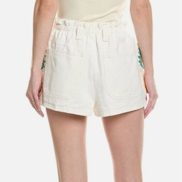 BlankNYC Crochet Pocket Paperbag Jean Shorts M White Granny Square Patchwork NWT - Picture 2 of 10